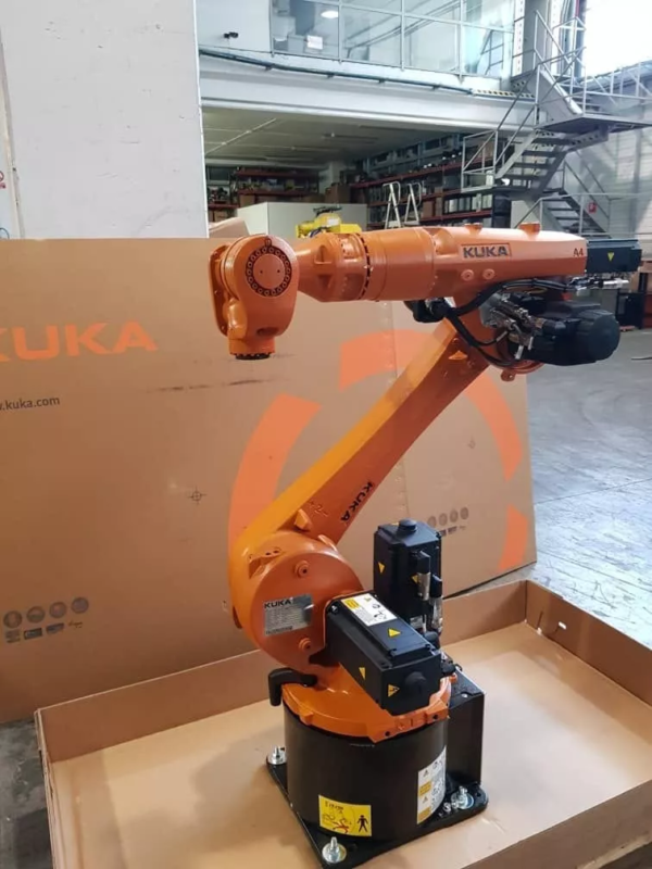 Robot Kuka KR16 R1610 Krc4 Nuevo Brazo Industrial